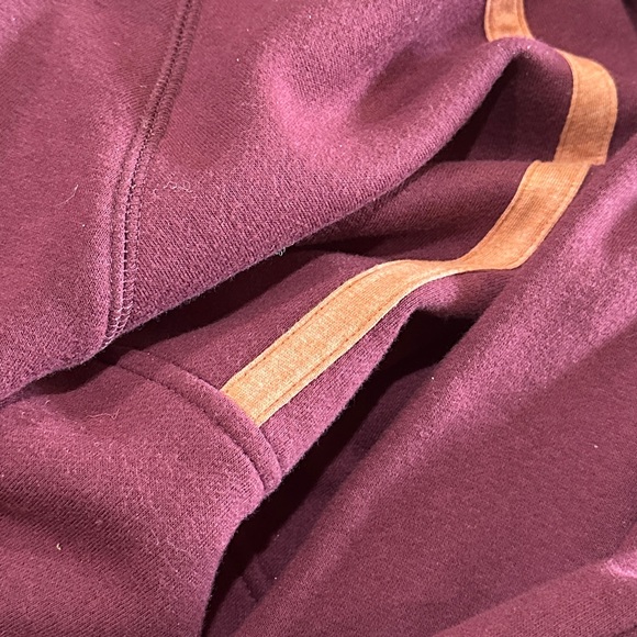 NEW Tek Gear Cowl neck Tunic Burgundy with Front Pocket thumb holes Sz XL - Picture 11 of 13